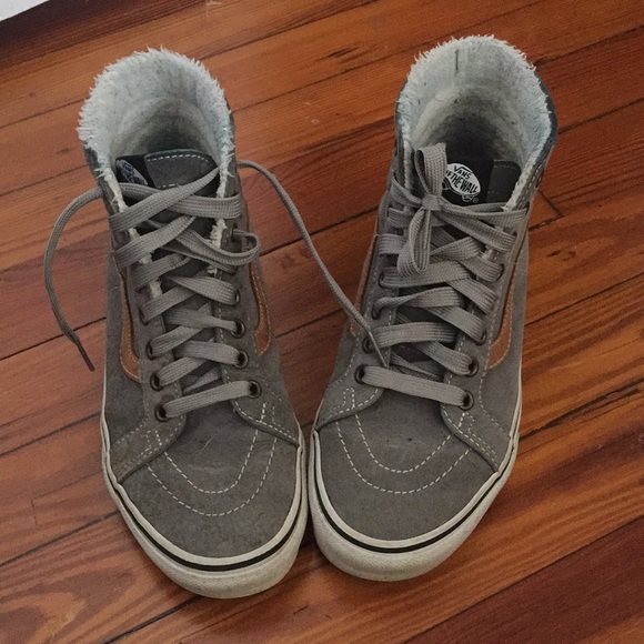 sherpa lined high top vans